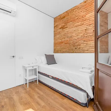 Apartment Sant Pau Ramblas Serennia Barcelona
