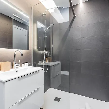 Sant Pau Ramblas Serennia Apartment