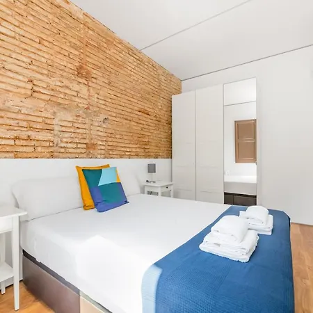 Sant Pau Ramblas Serennia Apartment Barcelona